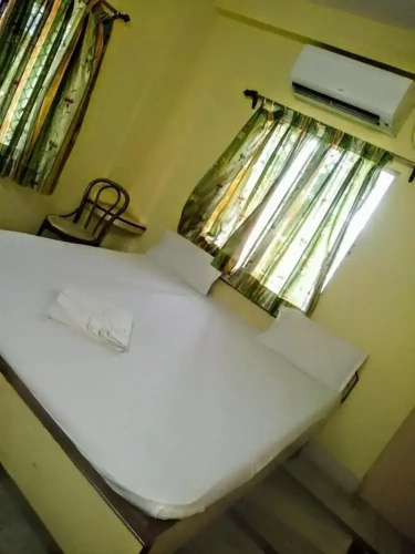 Janata Hotel & Restaurant