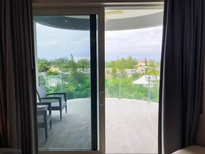 5th Floor Condo at ONE Cable Beach