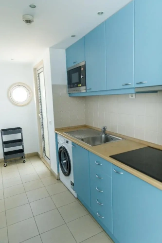 2 Bedrooms Triple Apartment with garden view