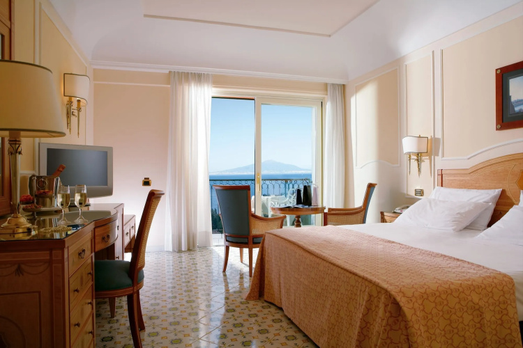 Grand Hotel Capodimonte photo 13