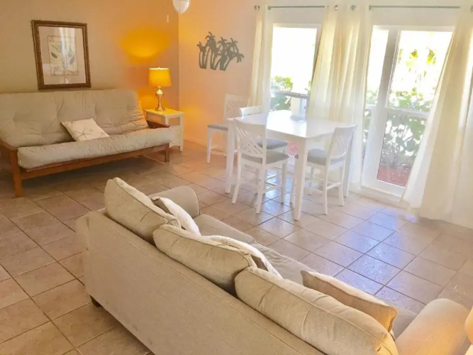 Pearl Beach Inn