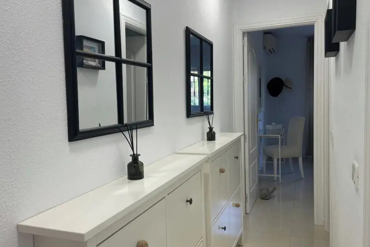 Townhouse - Sleeps 4 - Pool - Playground
