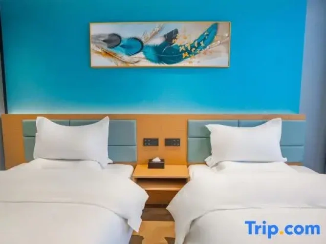 Premier room