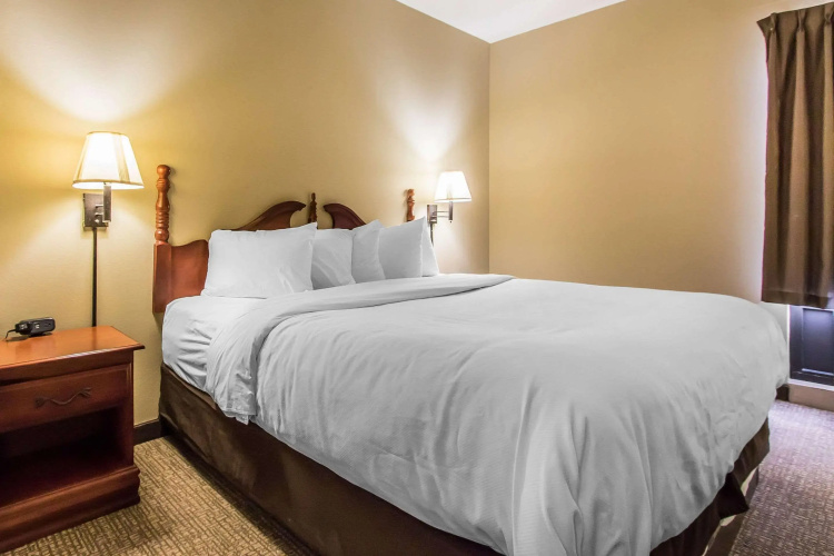 Quality Suites New Iberia
