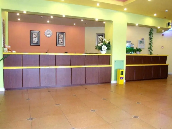 Home Inn Jimo Heshan Road