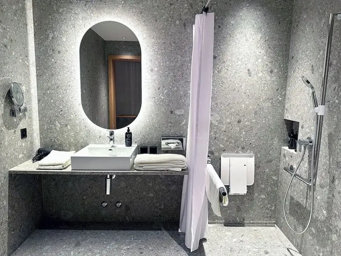 Premium Double room with balcony