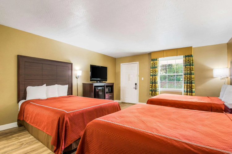 Rodeway Inn