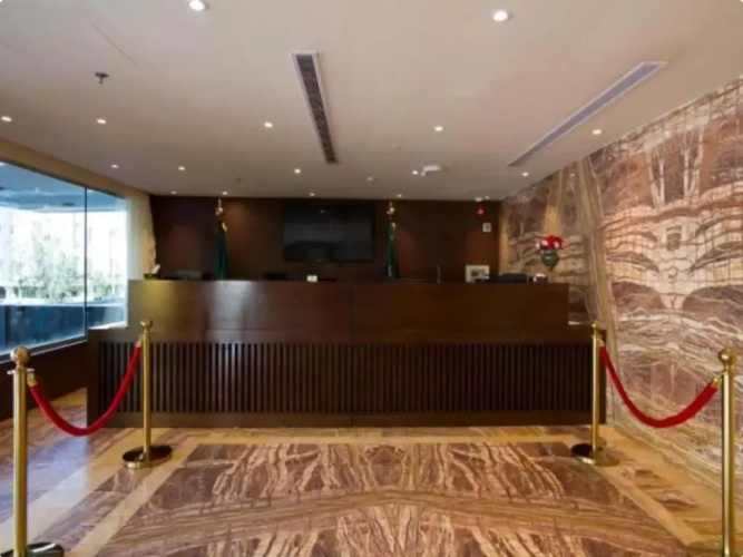 Ebreez Hotel
