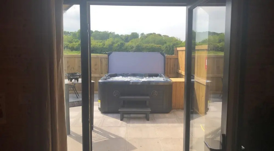 Cheshire Glamping Pods