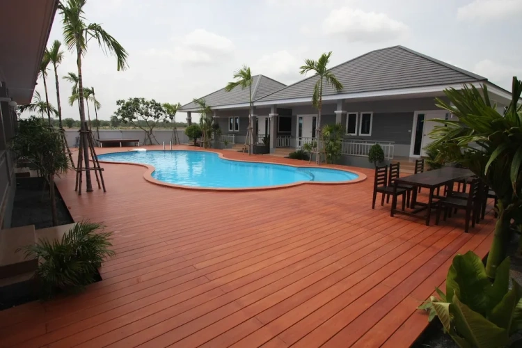Villa with balcony and with view