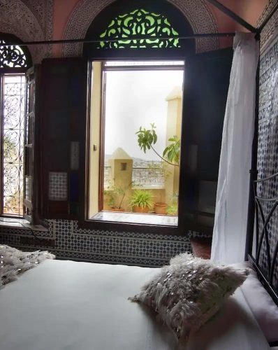 Quadruple Suite with balcony and with city view