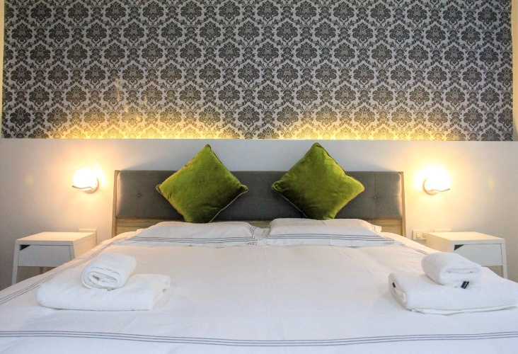 2 Bedrooms Double Suite