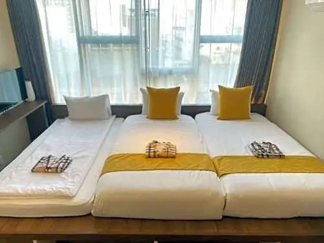 Culti Earl Hotel