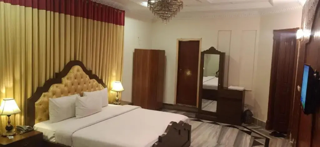 Executive Galaxy Guest House