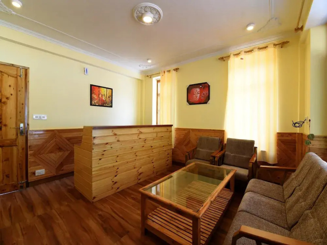 OYO 14580 Home Luxurious Studios Shanag