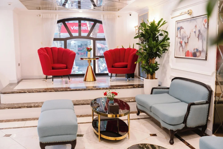 Hồng Vận Hotel