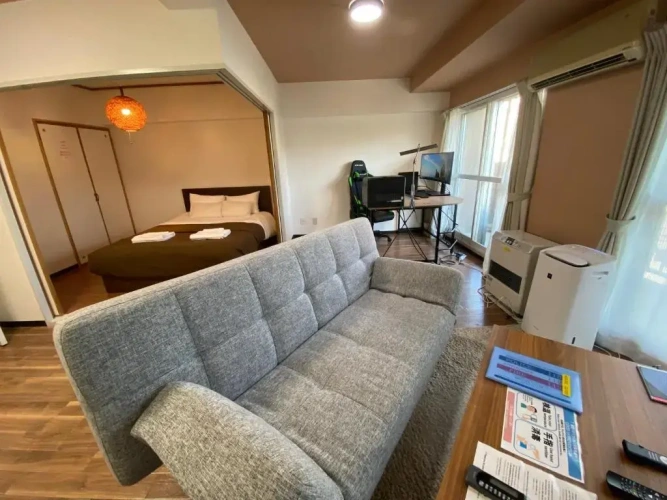 2 Bedrooms Apartment