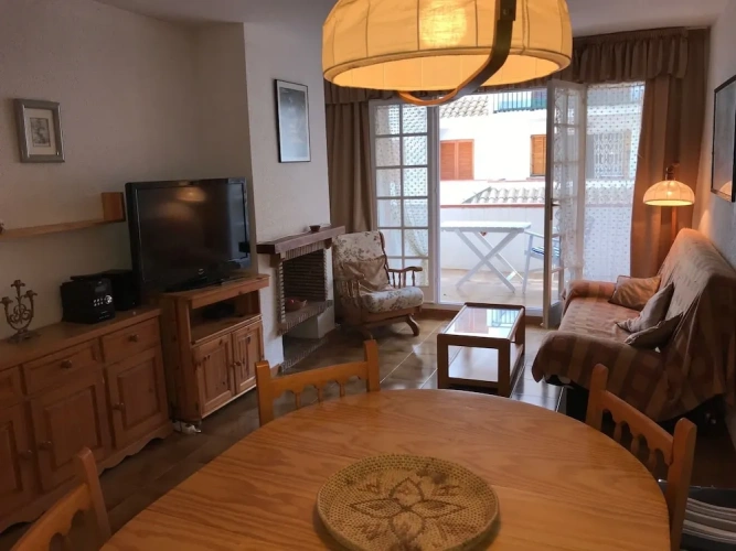 2 Bedrooms Apartment with balcony and with view