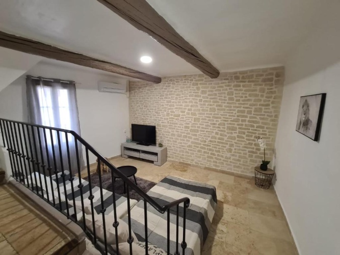 2 Bedrooms Cottage