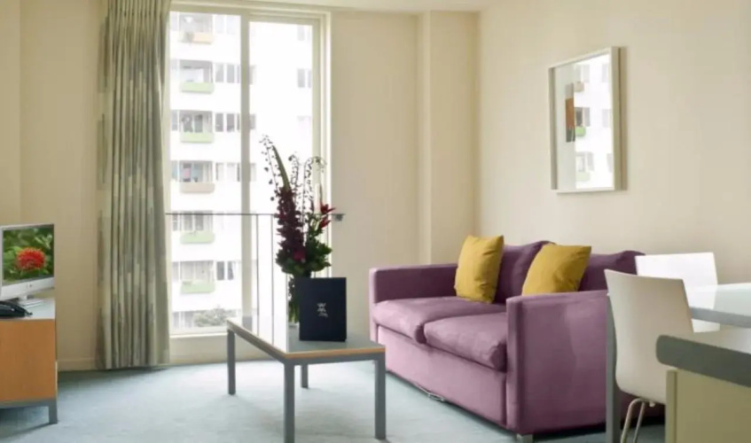 Astelia Apartment Hotel