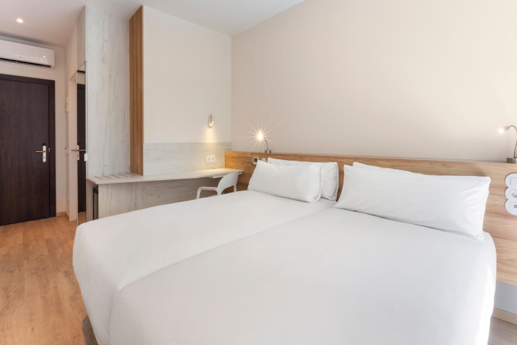 B&b Hotel Lisboa Montijo