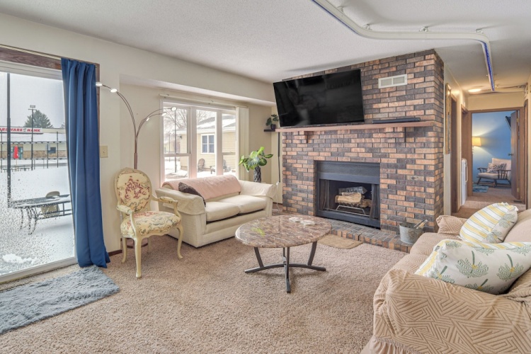 2 Bedrooms Cottage