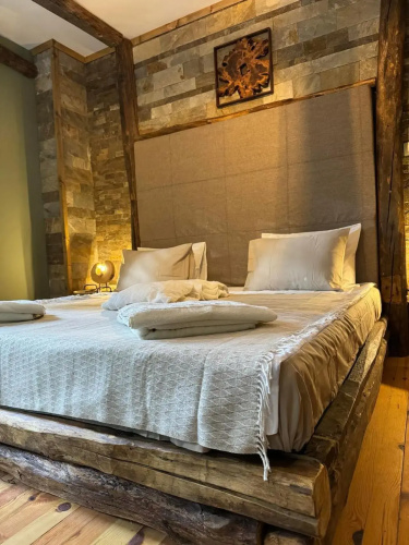 Villa Adis
