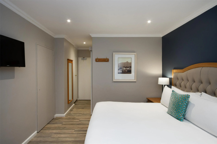 Premier Express Inn George