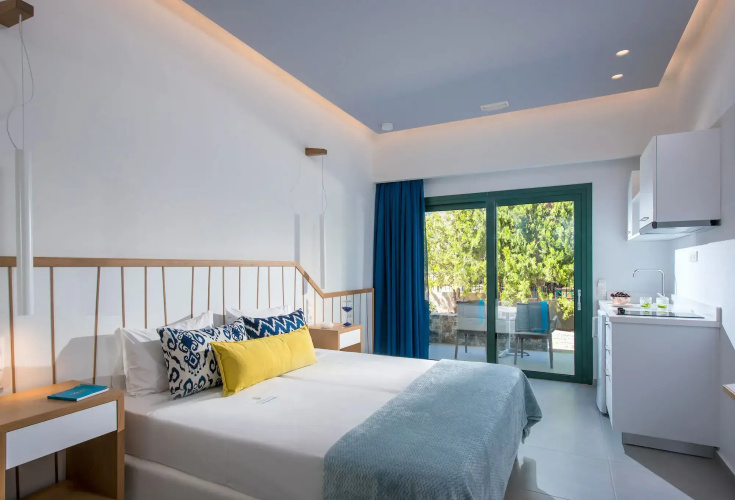 Kristalli Hotel Apartments