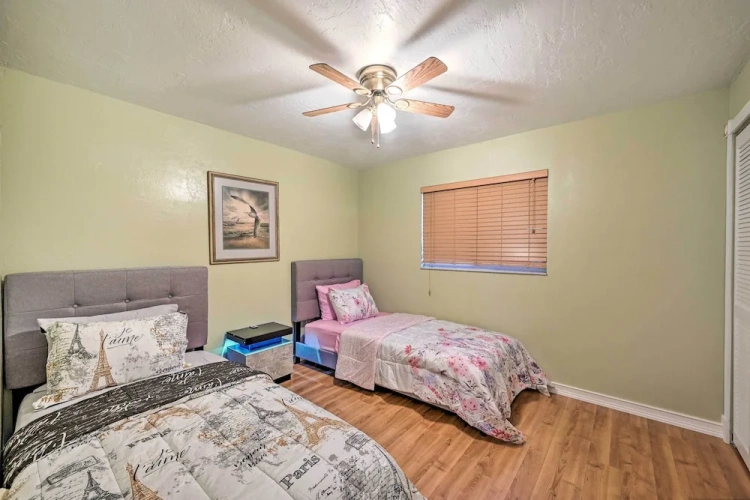 3 Bedrooms Cottage