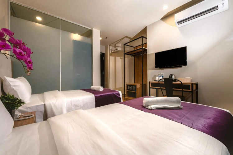 BIG M Hotel
