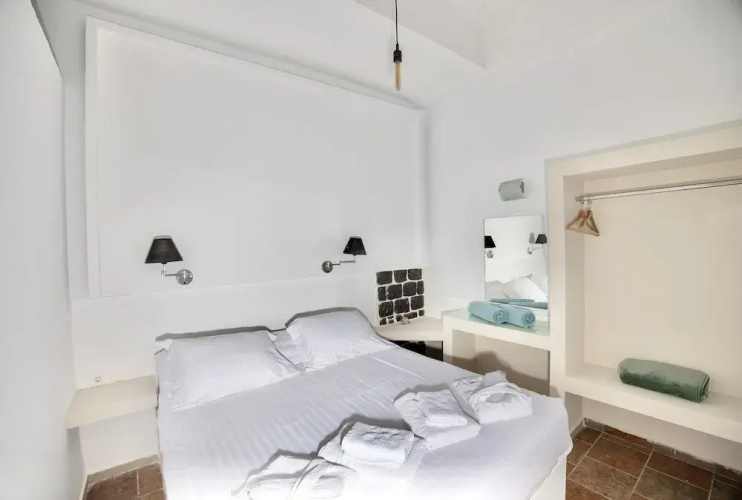 Dawn Suites Santorini