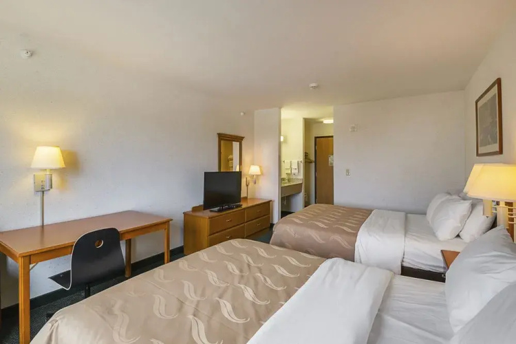 Quality Inn & Suites