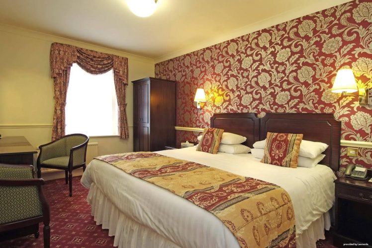 The Crown Hotel