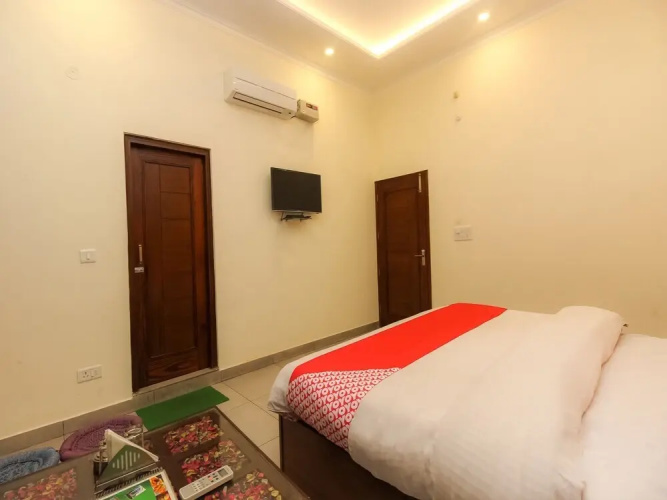Hotel Ambika by OYO Rooms