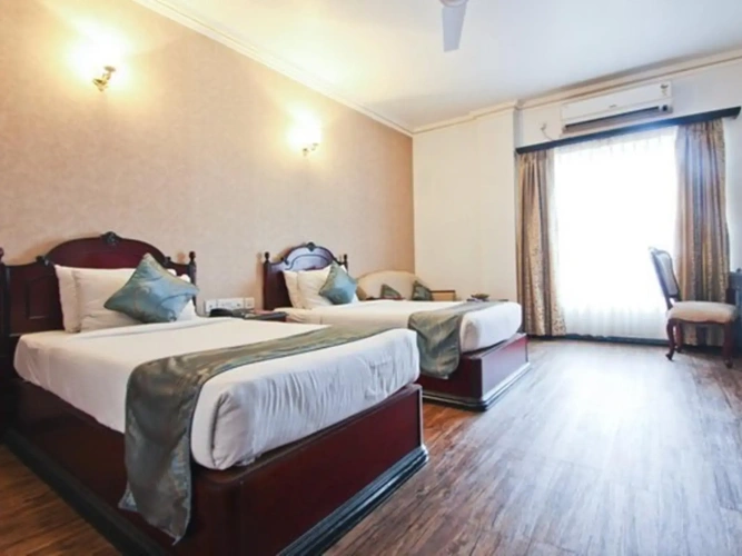 Deluxe Double room with view