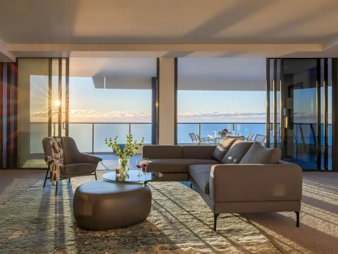 3 Bedrooms Standard room with balcony