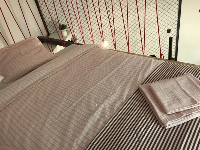 Deluxe Studio