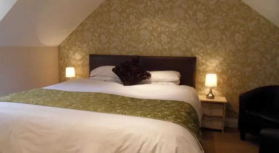 House o' Hill Hotel