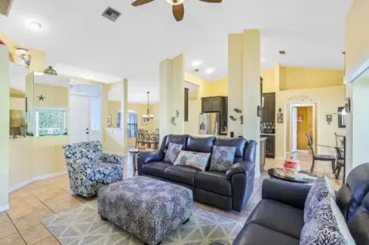 841 Seagrape Drive