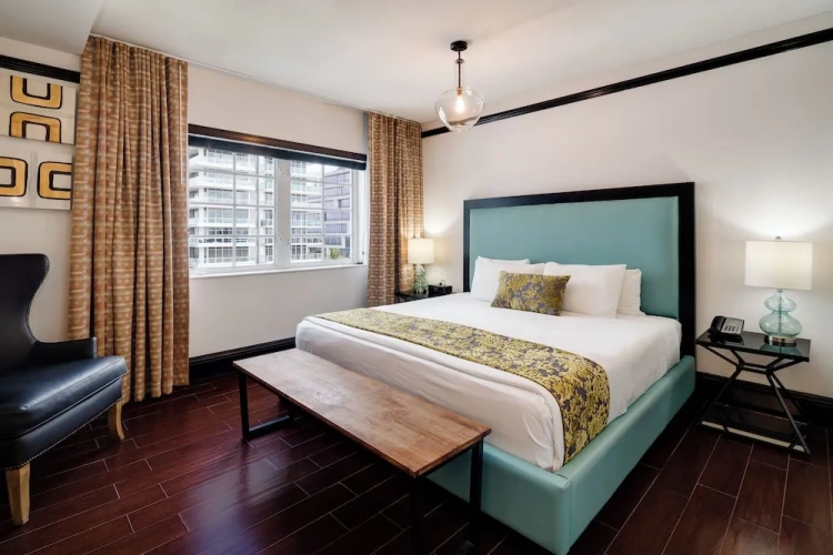 Classic room with pool view