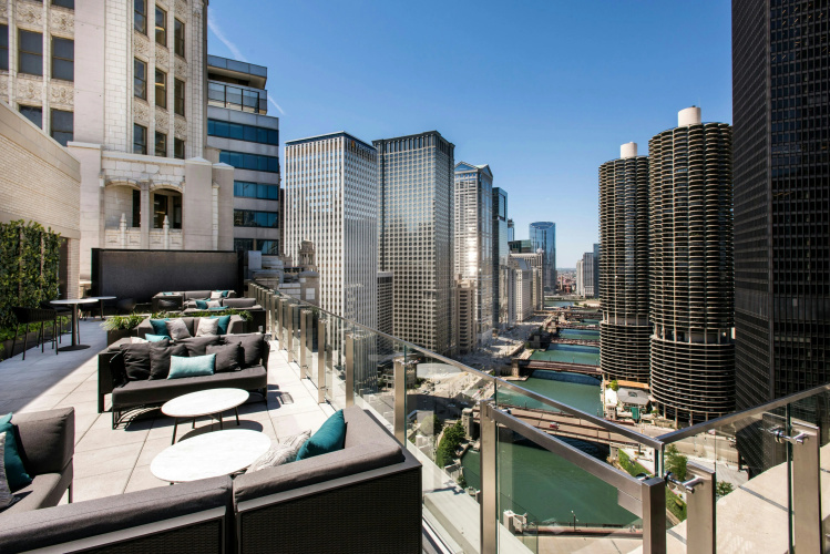 LondonHouse Chicago, Curio Collection by Hilton photo 24