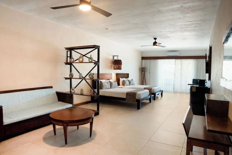Standard Family room with balcony
