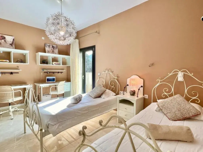 Beach Villa Heart House with private pool