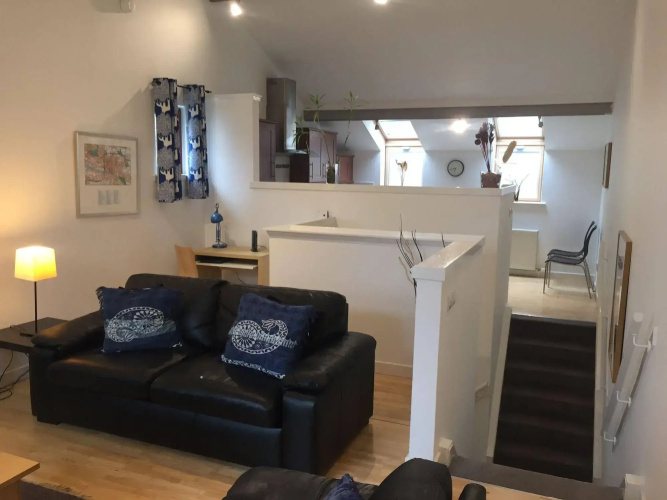 Glasgow Central Skyline Apartment