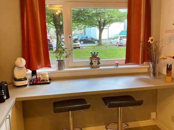 Charming 2-bed Apartment in Edinburgh City Centre