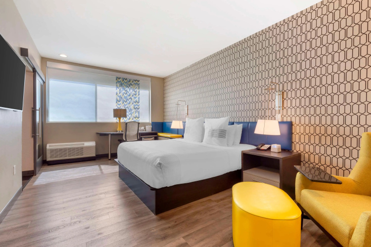 GLo Best Western DeSoto Dallas photo 8