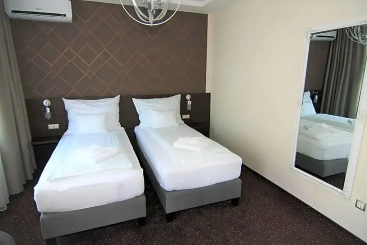 Vácz Hotel