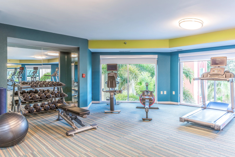 Holiday Inn Express & Suites Bradenton West photo 25