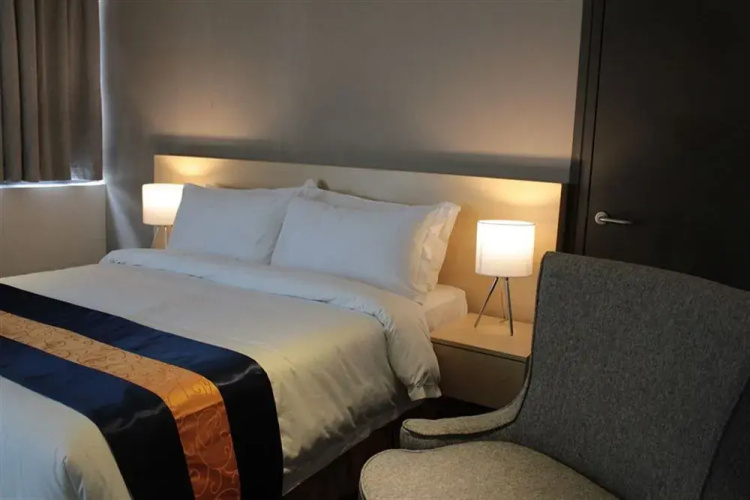 Pacific Express Hotel